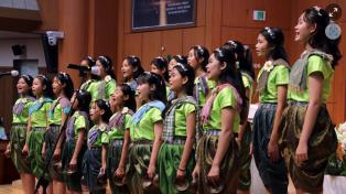 캄보디아 호산나합창단, 내한 순회 공연 희망의 노래로 감동 전하다.